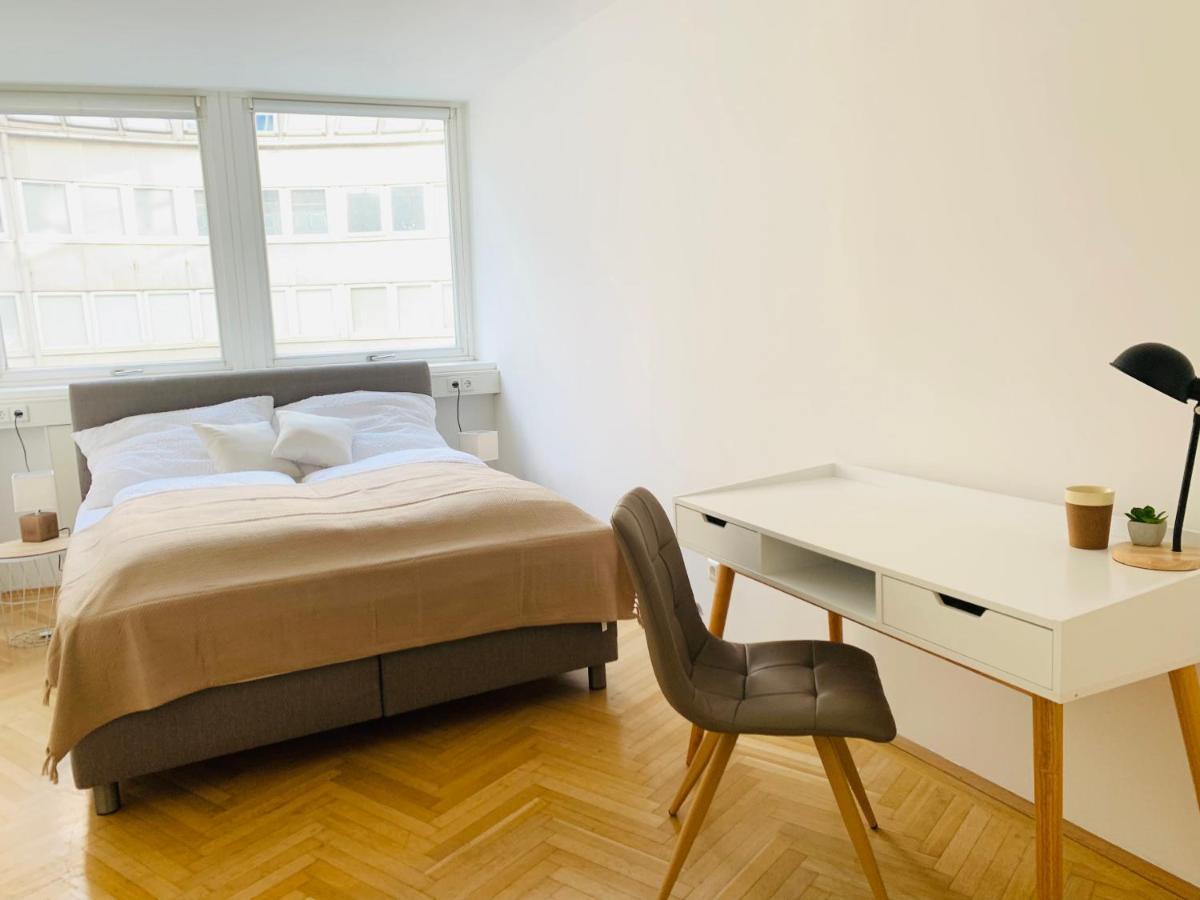 Ruhige Wohnung Im Gasometer Wien *Wifi*U3*Netflix* Экстерьер фото